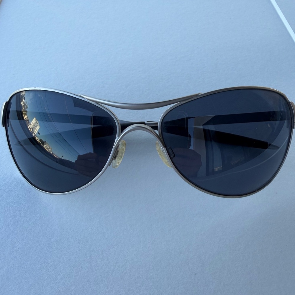 Oakley Warden aviator glasses